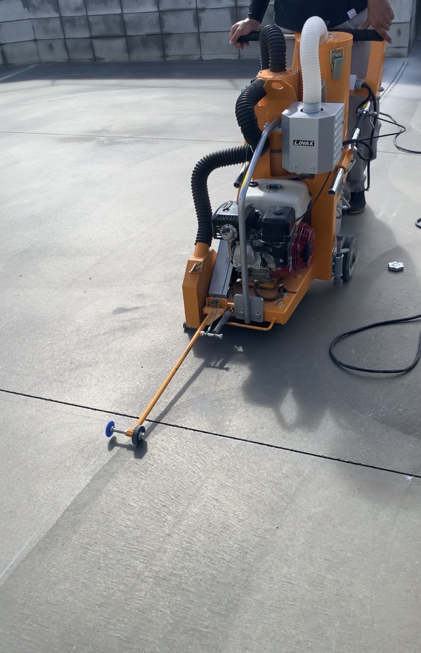 乾式カッター目地仕上